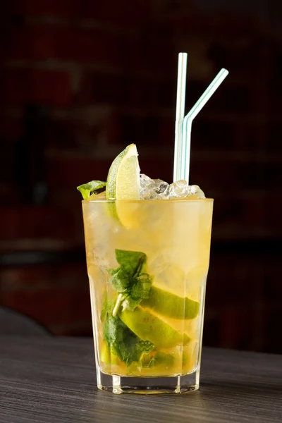 Cocktail al mojito — Foto Stock