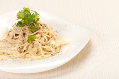 spagetti carbonara