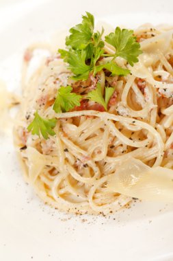 spagetti carbonara