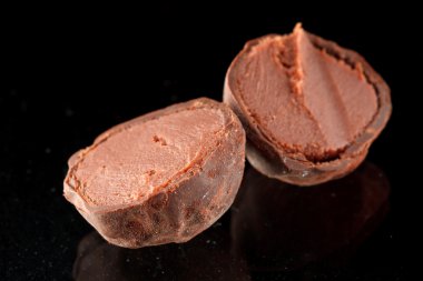 Çikolatalı truffle