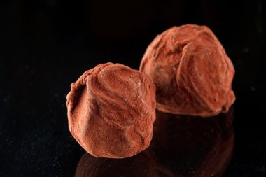 Çikolatalı truffle