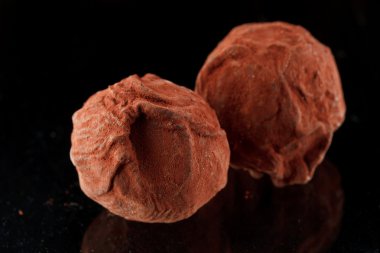 Çikolatalı truffle