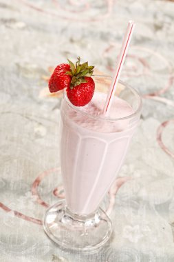 Çilekli Smoothie