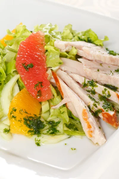 Salad dengan ayam — Stok Foto