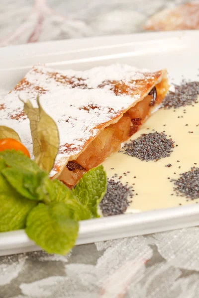 stock image Apple strudel