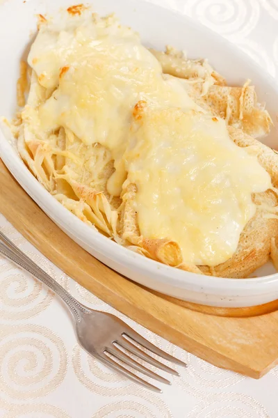 Pfannkuchen mit Käse — Stockfoto