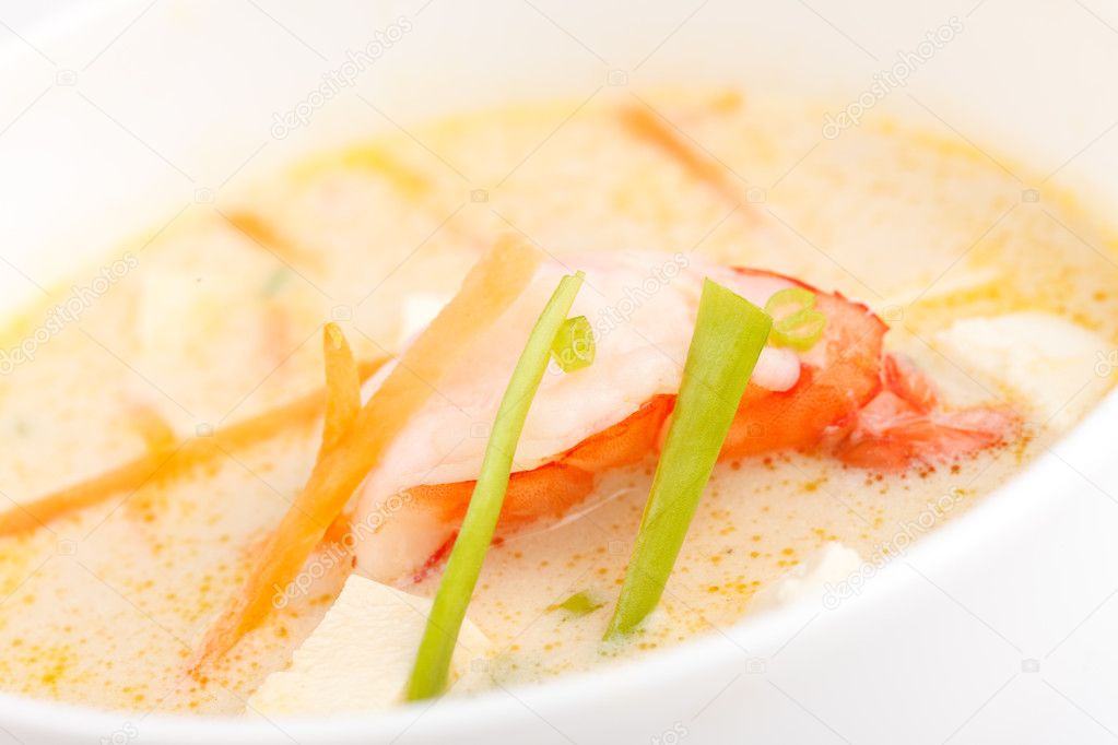 Soup made from coconut milk and shrimps