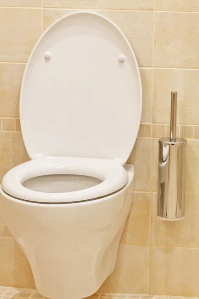Beyaz tuvalet — Stok fotoğraf
