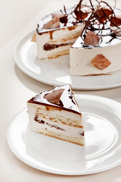 Cake with chocolate — Stock Photo, Image
