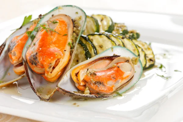 stock image Mussels with zucchini