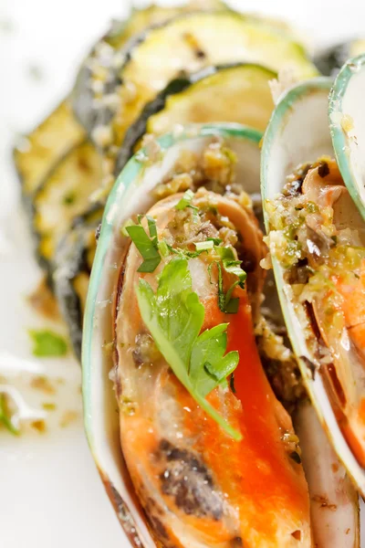 stock image Mussels with zucchini