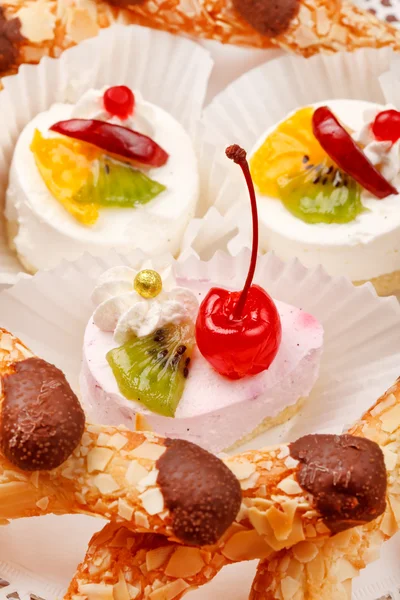 Diferentes tipos de sobremesa — Fotografia de Stock