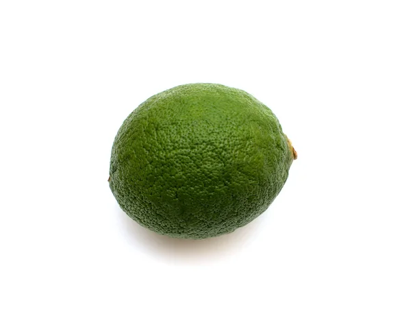 Limão único sobre fundo branco — Fotografia de Stock