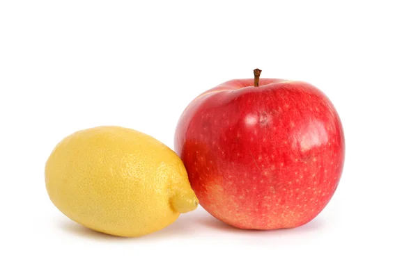 Яблоко и лимон — стоковое фото