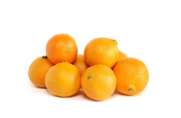 Mandarinen auf Weiß — Stockfoto