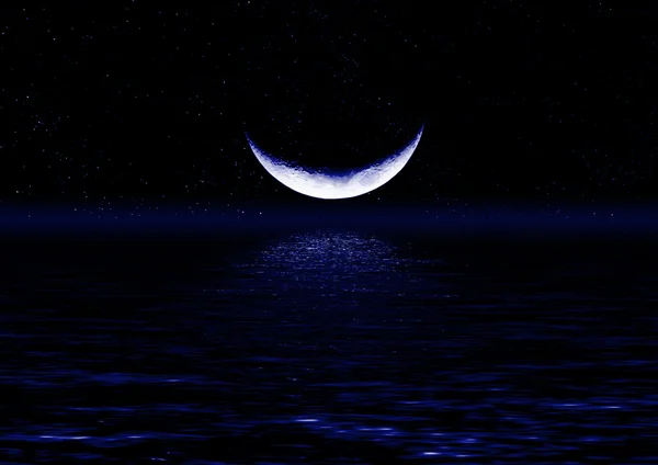 Metade da lua refletida na água — Fotografia de Stock