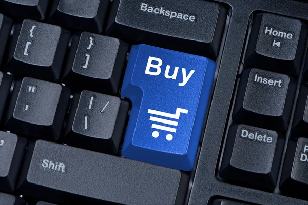 Kék gomb számítógép billentyűzet internet koncepció vásárolni. — Stock Fotó