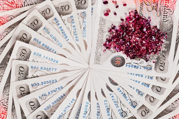 50 pound sterling bank notes with diamonds closeup view business — Stock Photo, Image