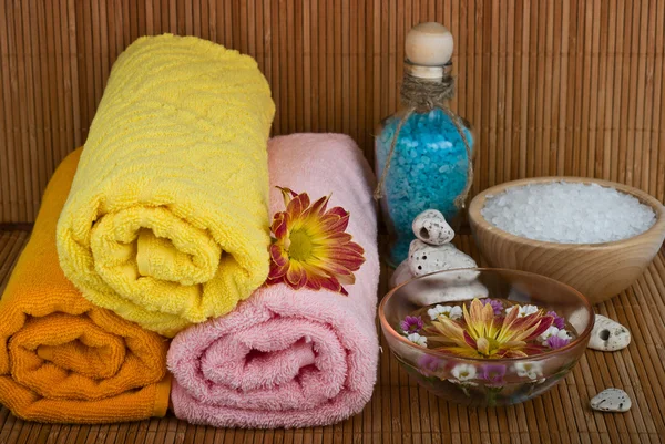Spa style Towel with flower — Stock Photo, Image