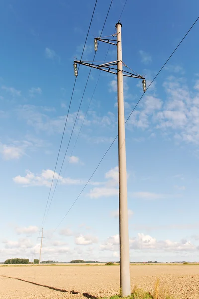 Elektřinu linie. — Stock fotografie