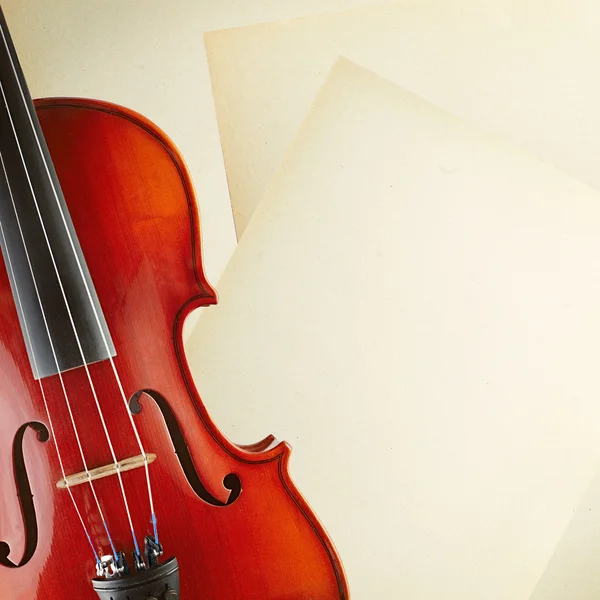 바이올린과 종이 스톡 사진
