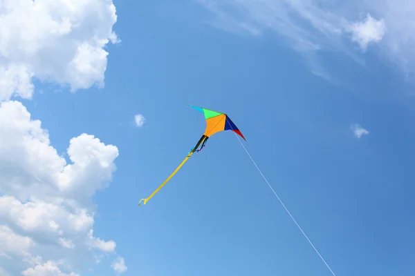 Wind kite i himlen — Stockfoto