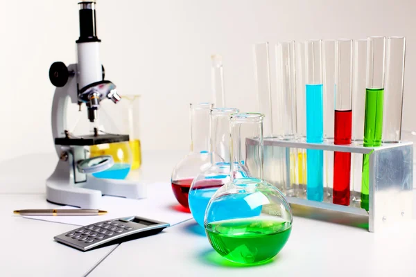 Chemie nebo biologie laborotary zařízení — Stock fotografie