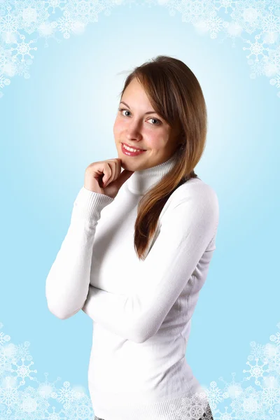 Fiatal lány fehér pulóver — Stock Fotó