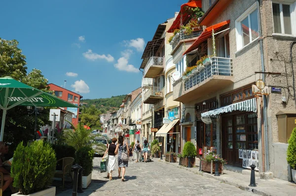 Veliko Tarnovo old town street - most popular touristic place in Bulgaria — Stock Photo, Image