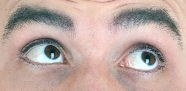 Closeup tiro dos olhos do homem — Fotografia de Stock
