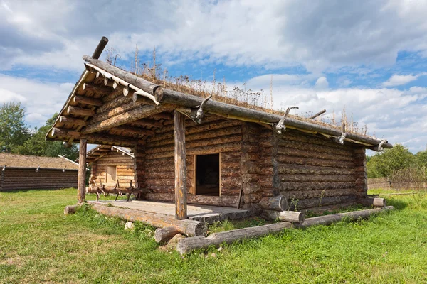 Ancient traditional russian wooden house X century — Stock Photo, Image