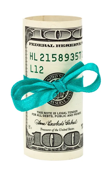 100 dólares estadounidenses envueltos en cinta aislada sobre fondo blanco — Foto de Stock