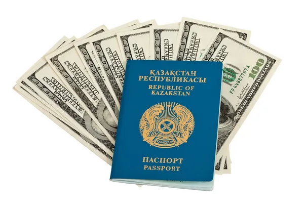 Passaporte do Cazaquistão e dinheiro isolado em fundo branco — Fotografia de Stock