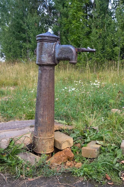 Vintage vízpumpa — Stock Fotó
