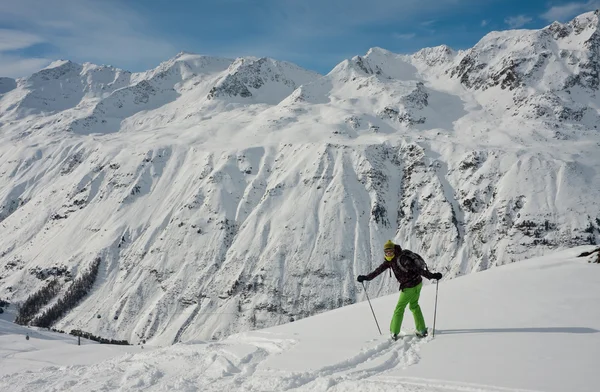 山坡上的 hohrgurgl 的滑雪胜地。奥地利 — 图库照片