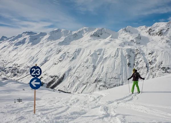 På sluttningarna av hohrgurgl skidorten. Österrike — Stockfoto