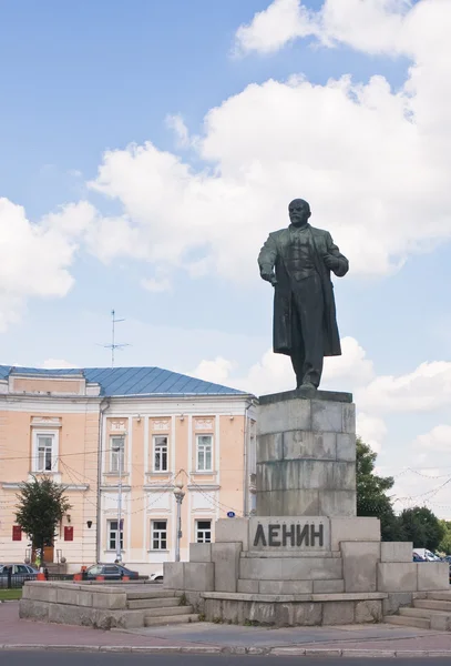 Monument to Lenin. Tver. Russia — Stok fotoğraf
