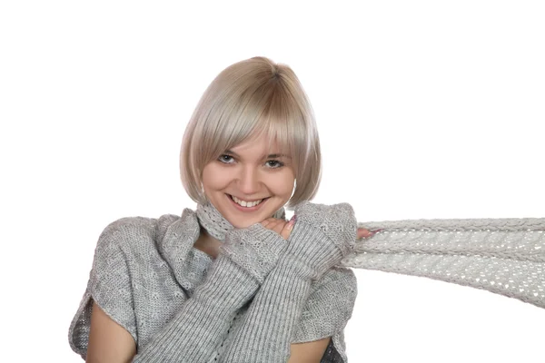 Usměvavá dívka s dlouhou šálu, izolované — Stock fotografie