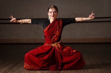 bharat natyam dans üs