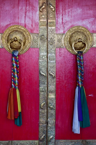 Portões do monastério de Ki — Fotografia de Stock