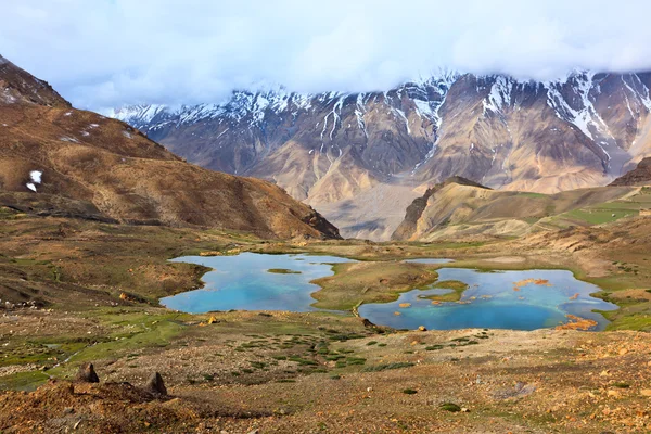 Lagos de montaña en Himalaya — Foto de Stock
