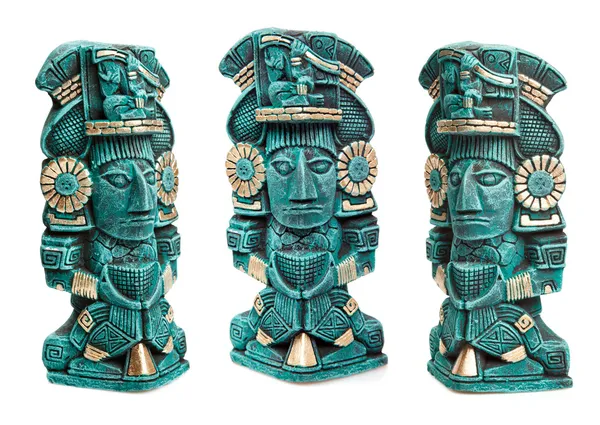 Mayan deity statue from Mexico isolated — Stock Photo, Image