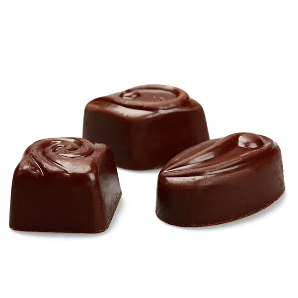 Çikolatalı şekerler izole — Stok fotoğraf
