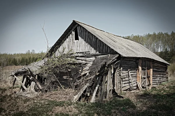 Ruined abandoned house — Stock Photo, Image