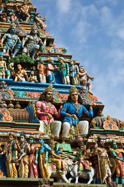 ヒンズー教の寺院のゴープラム (タワー) — ストック写真