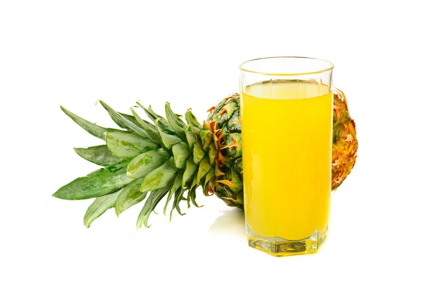 Bicchiere con ananas fresco — Foto Stock