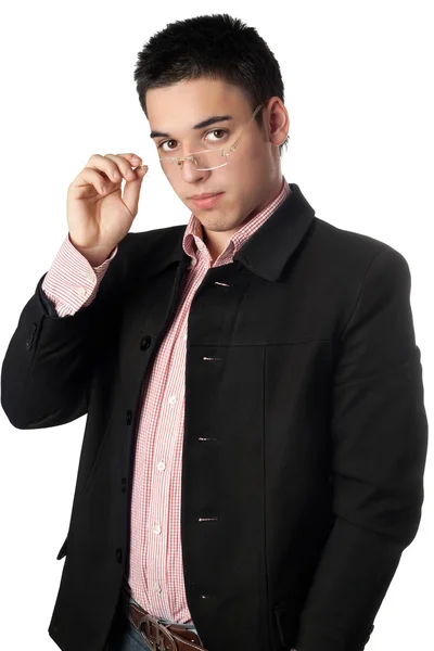 Pohledný mladý muž v černém kabátku — Stock fotografie