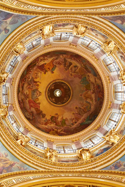 Catedral de San Isaak, interior de la cúpula principal . — Foto de Stock