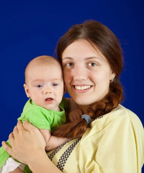 Happy mother with 3 month baby — Stock Photo, Image