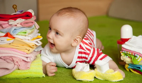 Beş aylık bebek kız — Stok fotoğraf